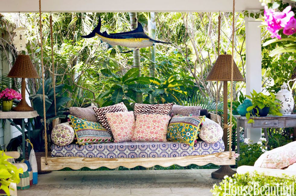 30 Ways to Decorate Your Porch This Summer